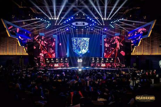 这一盛会而 这一盛会而