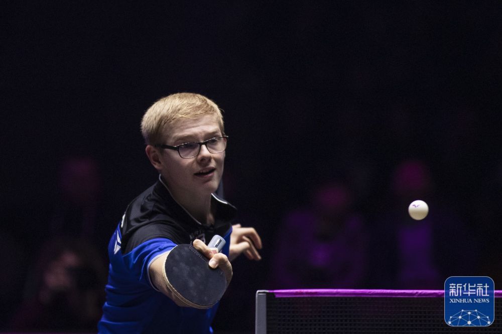 而是这些看 而是这些看