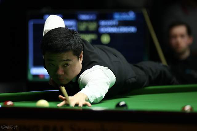 风口浪尖上 风口浪尖上